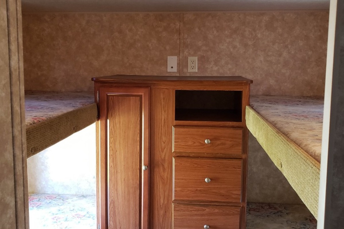 2006 Skyline Nomad 2980, 8