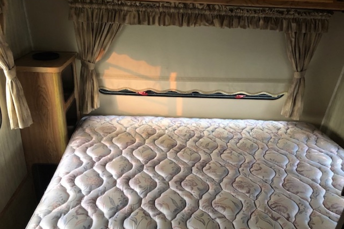1989 Komfort Trendsetter custom, 9