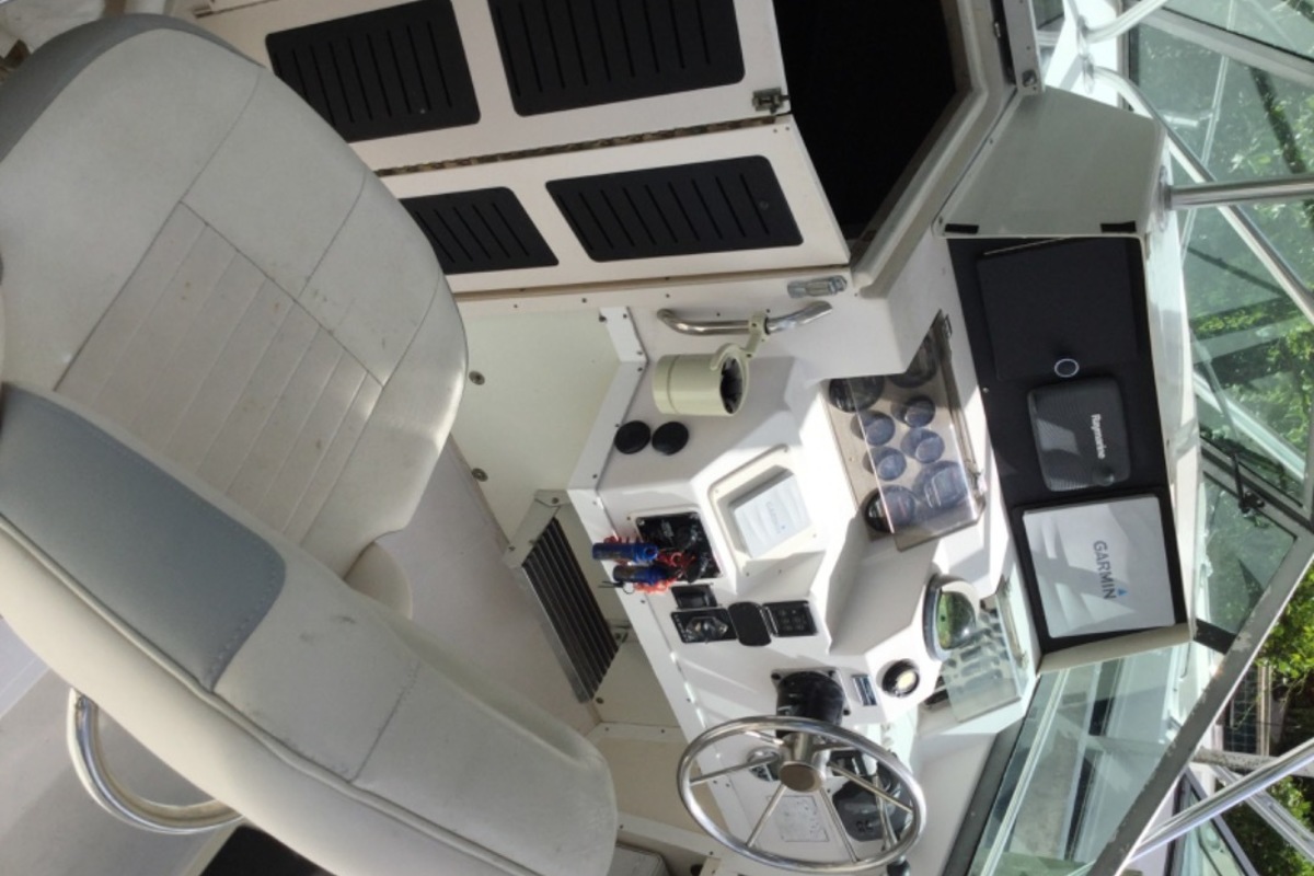 1990 Grady-White 28 Marlin in Vero Beach, FL