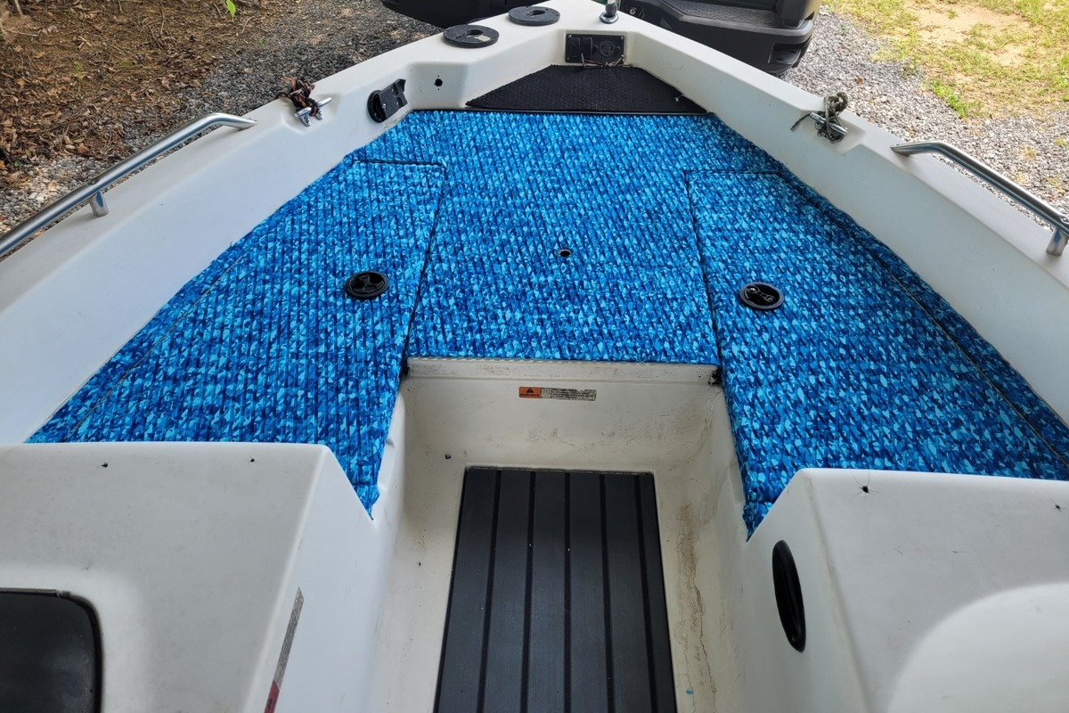 2000 Javelin Renegade 19FS, 3