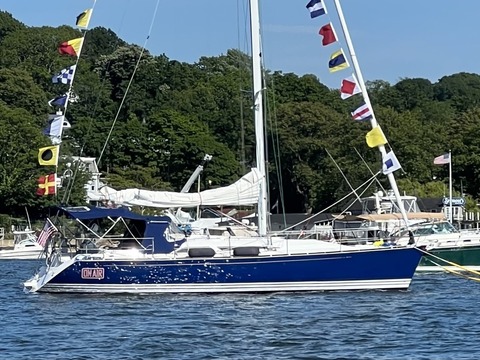 2000 C&C 121