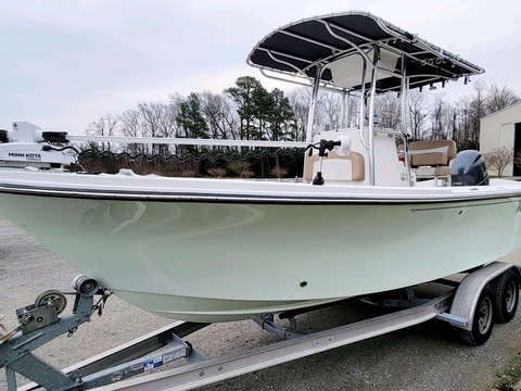 2017 Parker 21 Special Edition