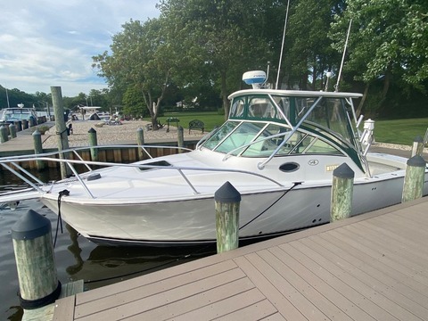 2004 Albemarle 280 Express Fisherman