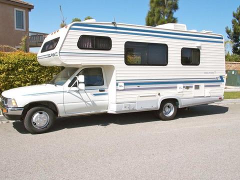 1992 TOYOTA DOLPHIN