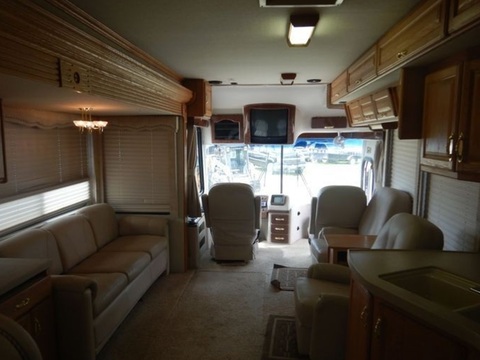 2002 Freightliner RV