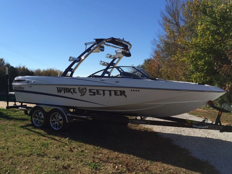 2012 Malibu Wakesetter 247 LSV