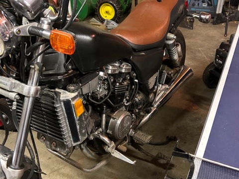 1984 Honda V45