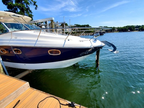 2014 Chaparral 310 Signature