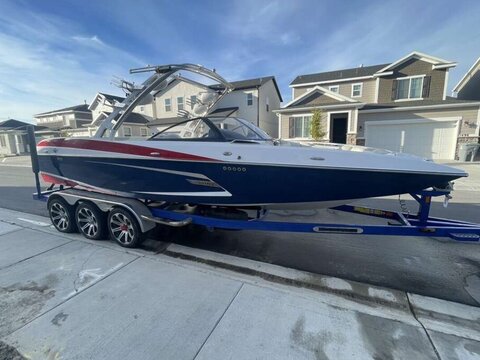 2014 Malibu Wakesetter 24 MXZ