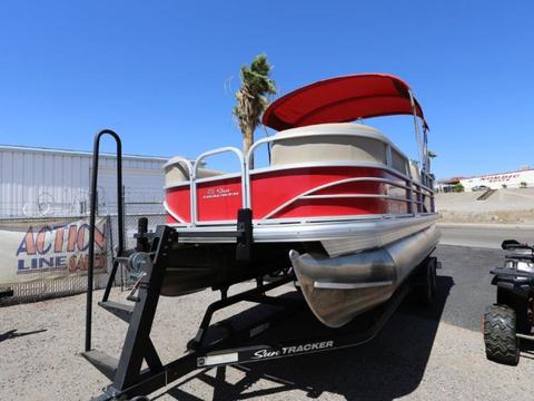 2017 Sun Tracker 20DLX