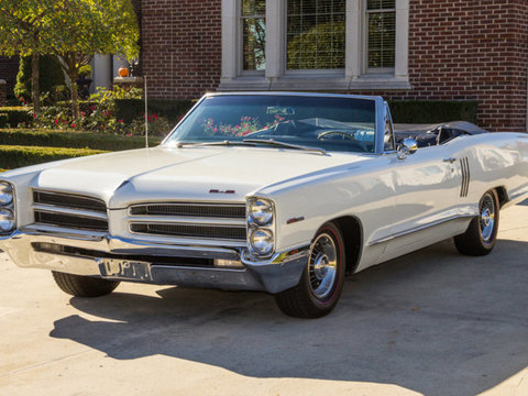 1966 Pontiac 2+2