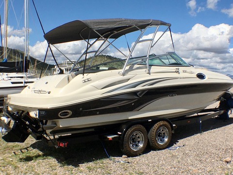 2004 Sea Ray 270 Sundeck