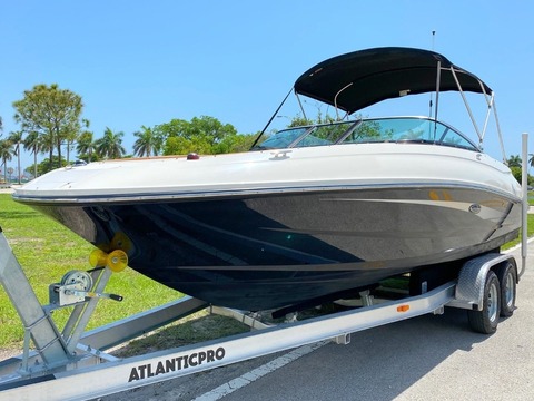2015 Sea Ray 240 Sundeck