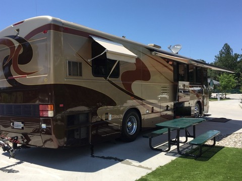 2004 Bluebird Wanderlodge M380