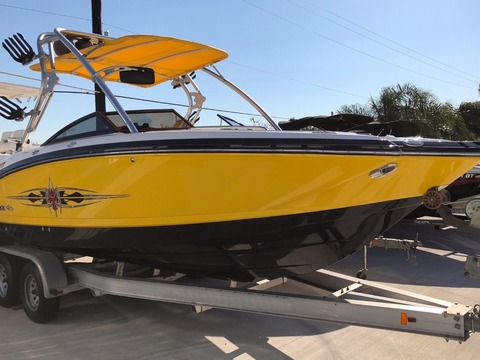 2009 Chaparral Sunesta 244 Xtreme