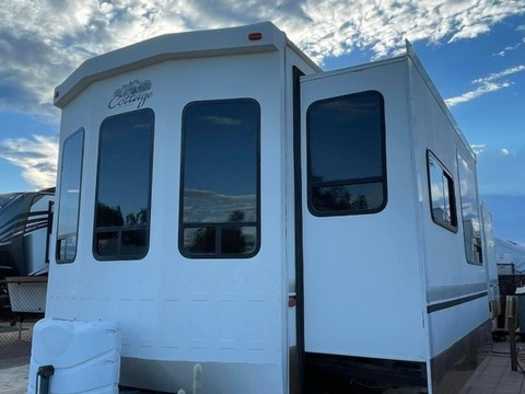 2012 Forest River Cedar Creek 40 CFL (Cottage)