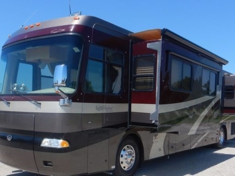 2003 Monaco Windsor 40PBDD RV