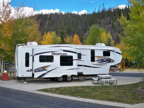 2010 Montana by Keystone 3455SA Hickory Addition