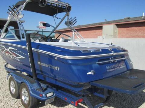 2004 MasterCraft Xstar