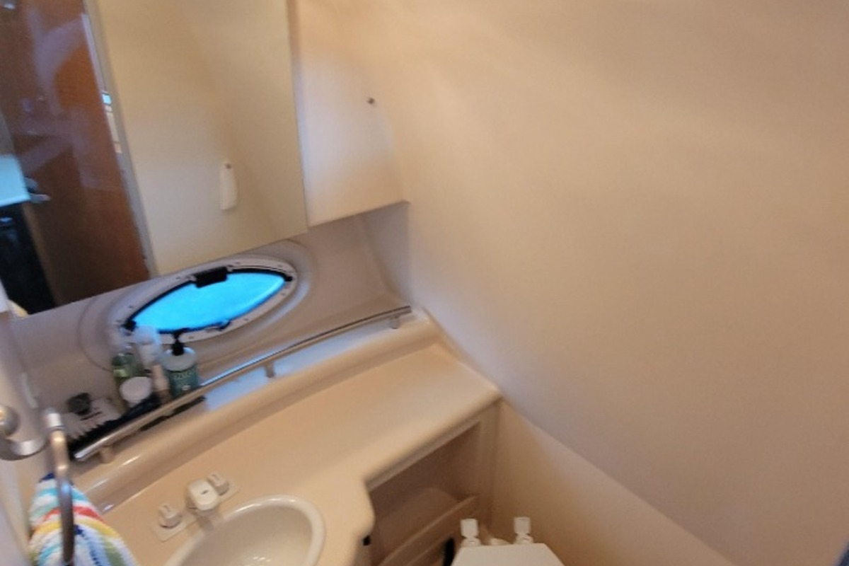 2003 Maxum 3100 SCR, 23