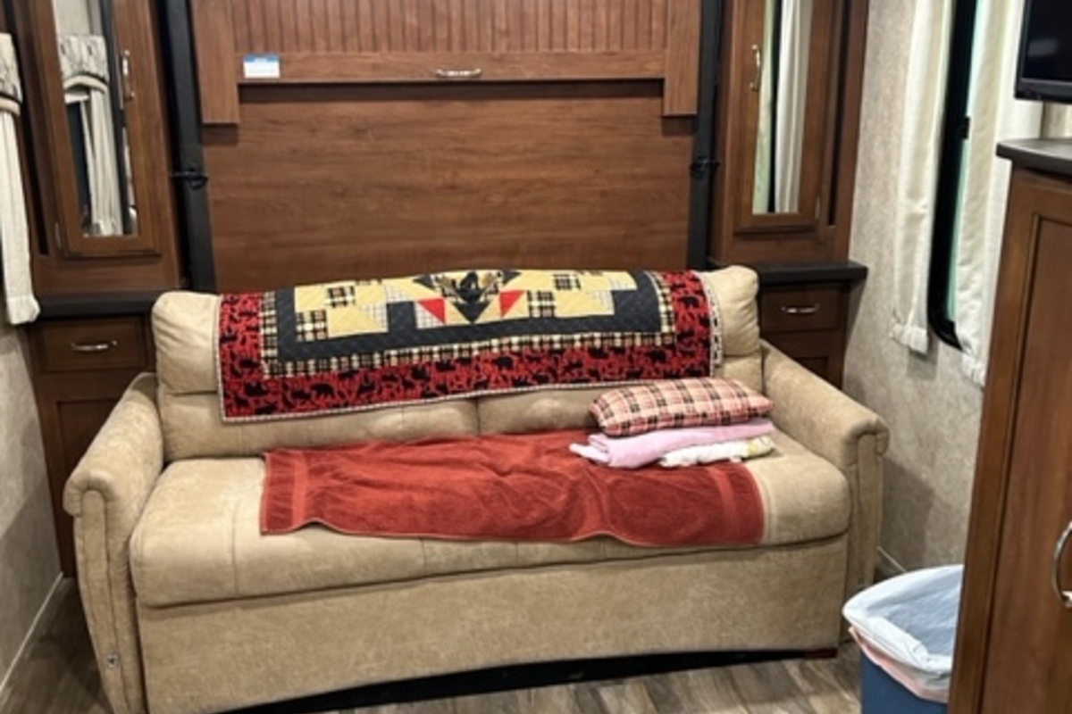 2017 Jayco Jay Feather 23rbm, 4