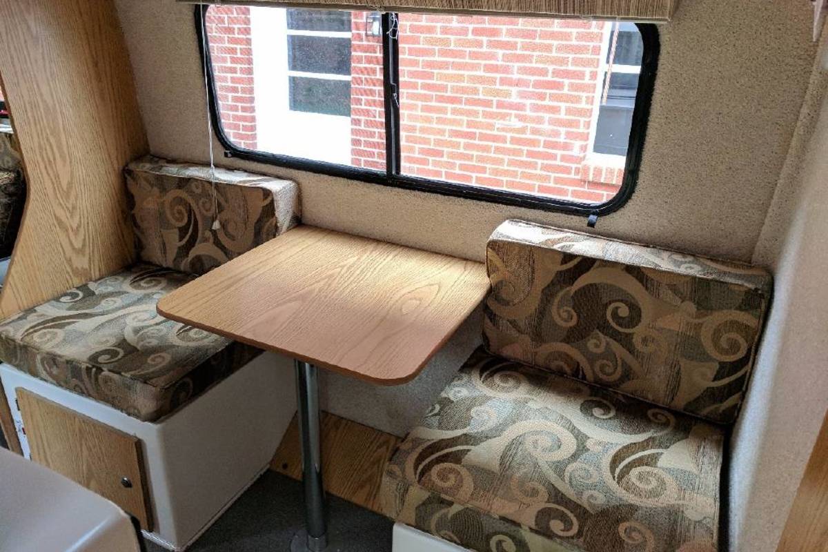2012 Casita 17' SPIRIT DELUXE, 4