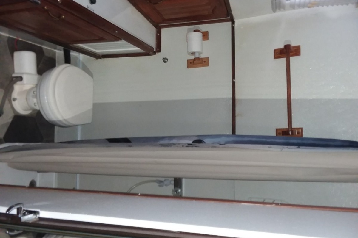 1979 Chris-Craft 350 Catalina    (REDUCED), 12