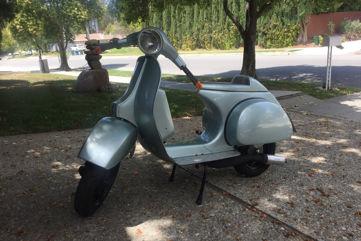 1984 Vespa PX200, 0
