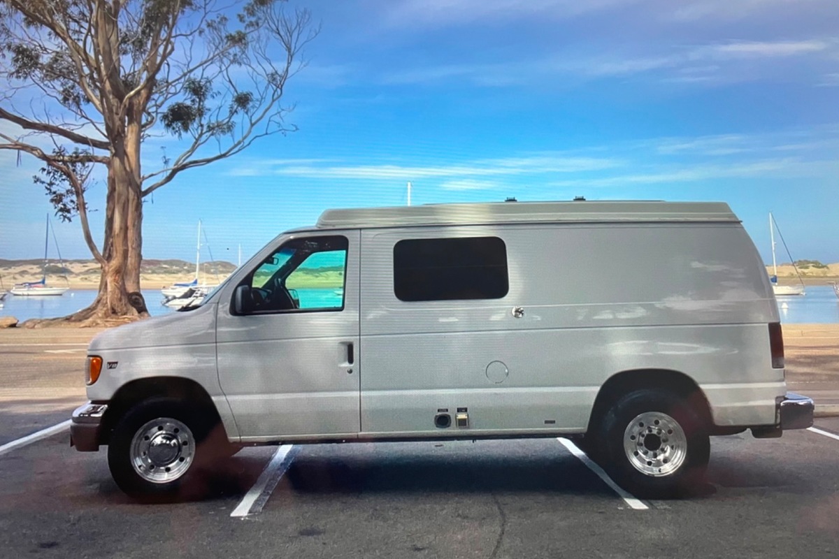 2002 Ford E350, 18