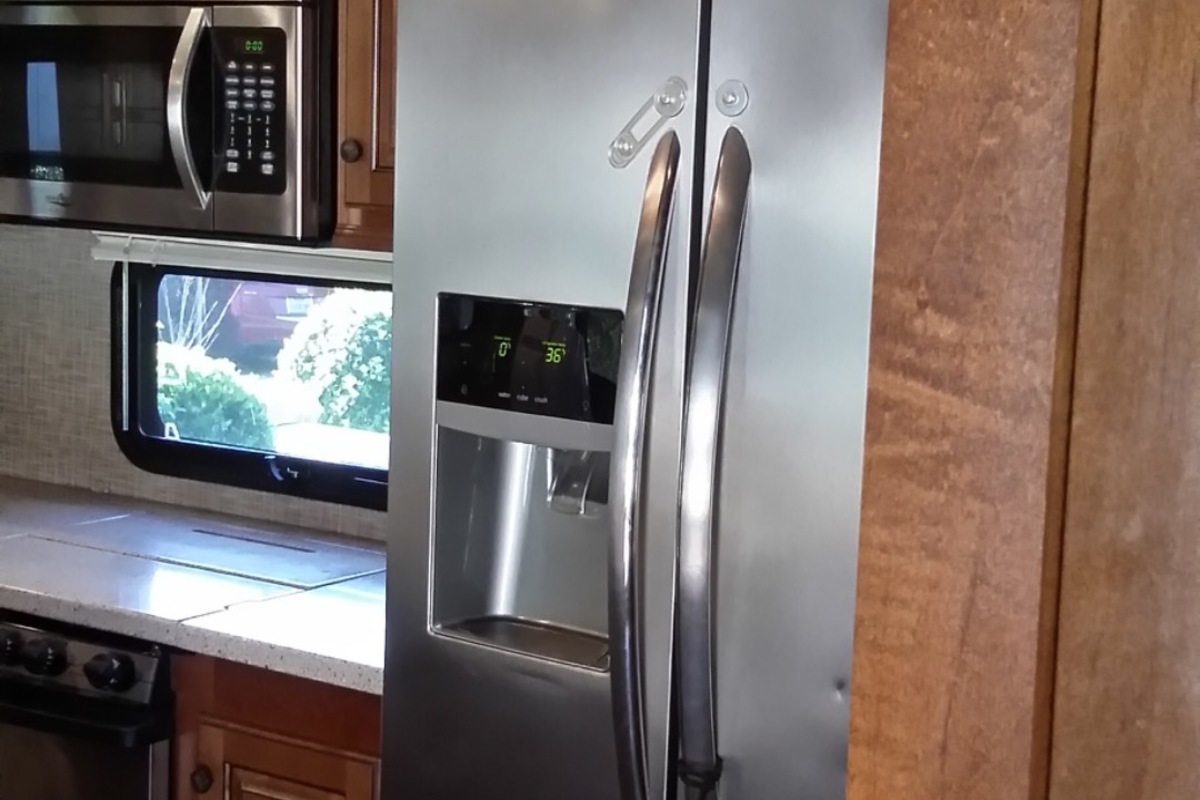 2015 Heartland Big Horn 3570RS, 5