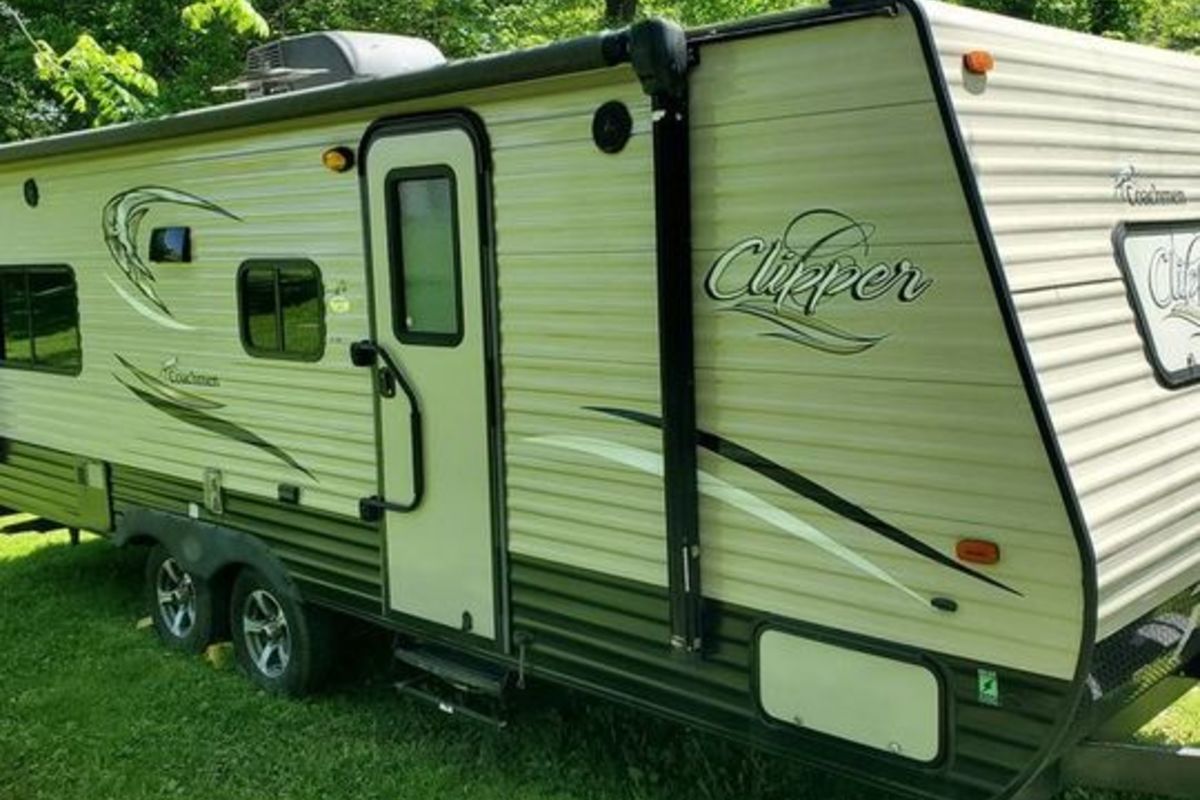 2018 Coachmen Clipper Ulta-lite 21RD, 0