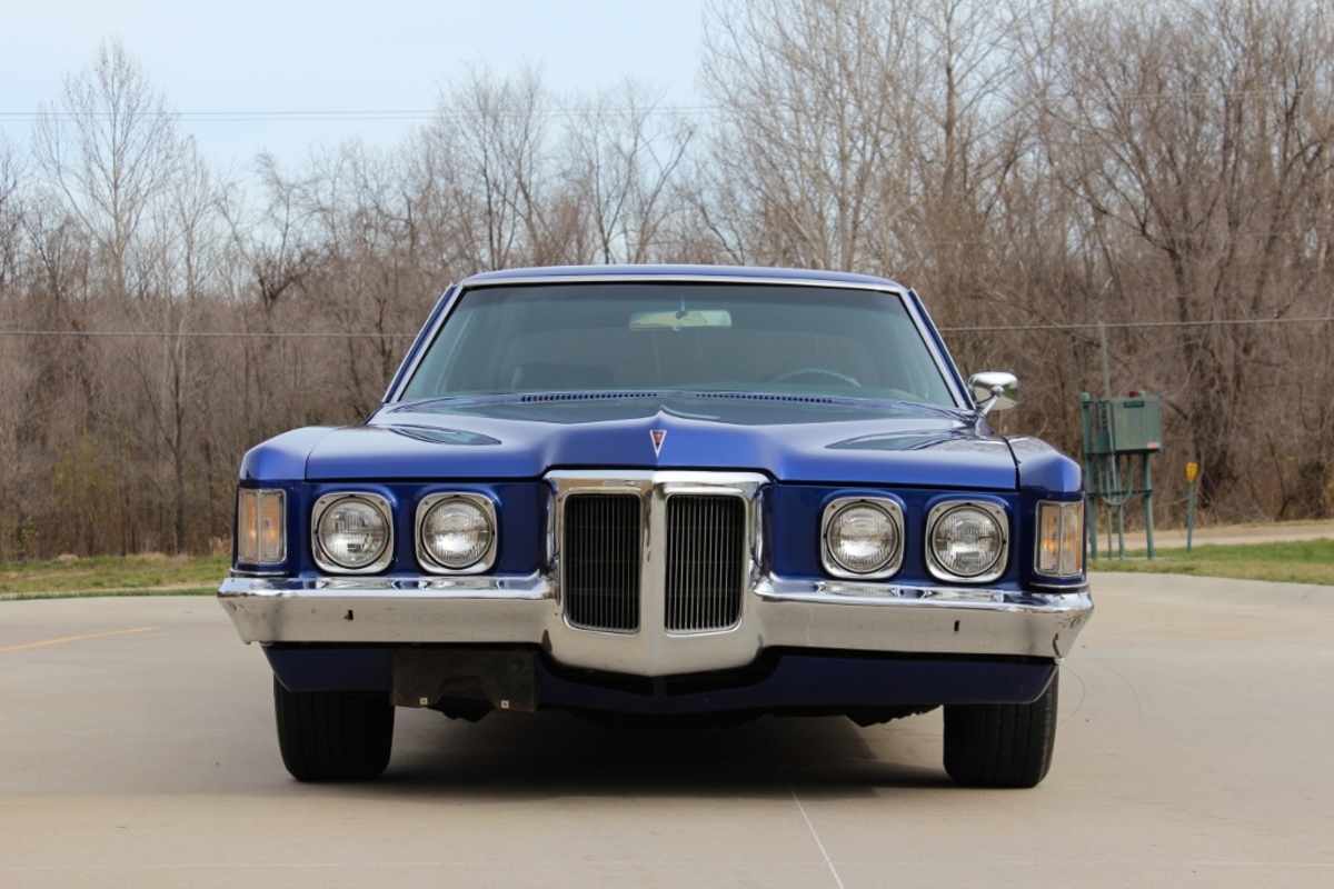 1970 Pontiac Grand Prix, 2
