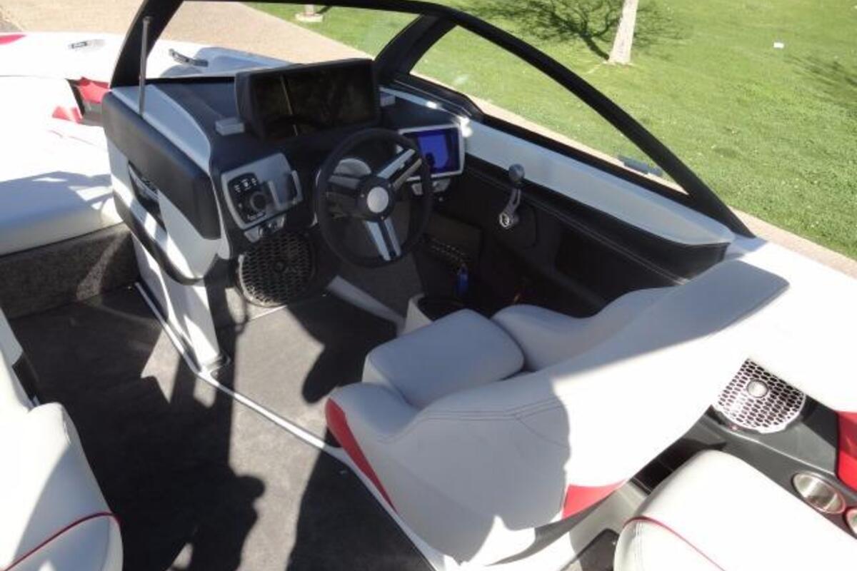 2016 Malibu Wakesetter 22 VLX, 9
