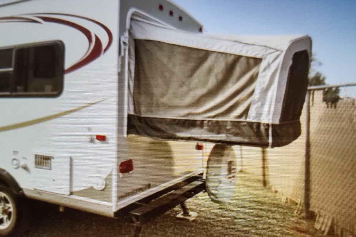 2014 StarCraft Travel Star Expandable, 5