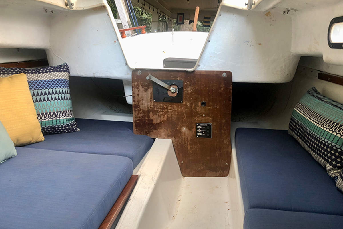 1976 MacGregor Newport Venture, 8