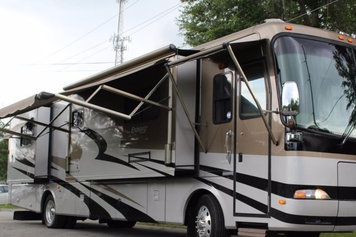 2005 Holiday Rambler Endeavor 40PDQ, 6