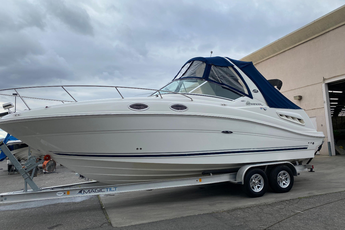 2008 Sea Ray 260 Sundancer, 4