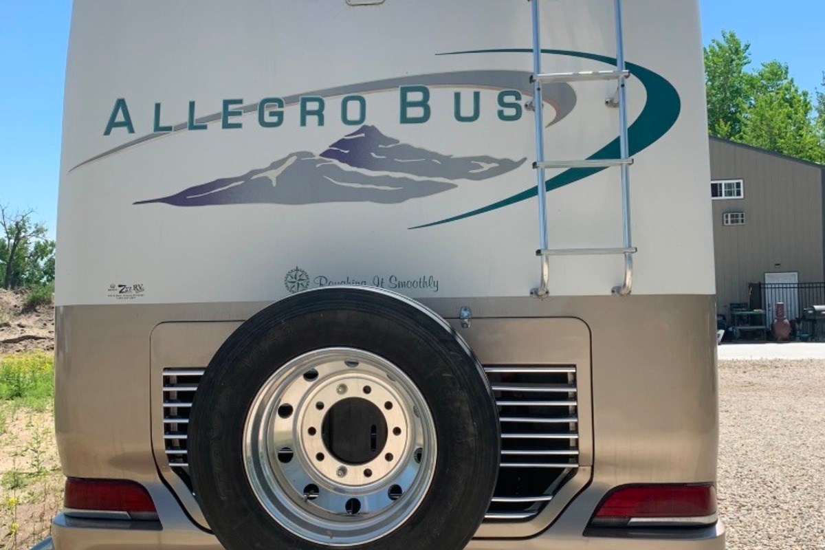 2000 Tiffin Allegro Bus, 9