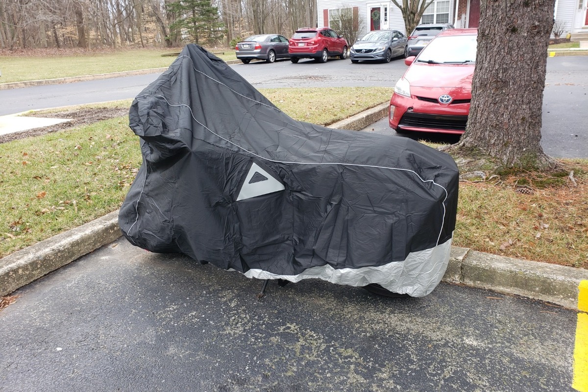 2015 Yamaha FZ-09, 4