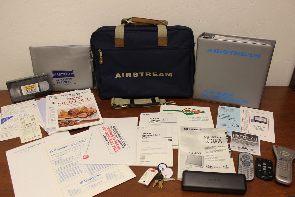 2005 Airstream Classic, 24