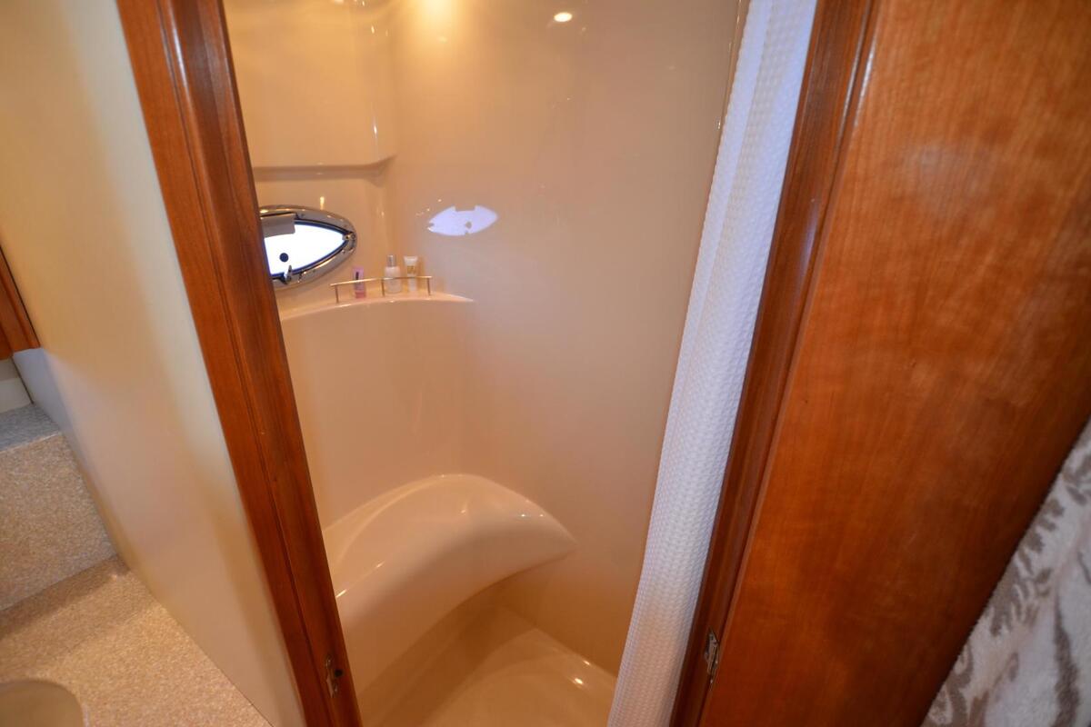 2004 Meridian Yachts 459, 28