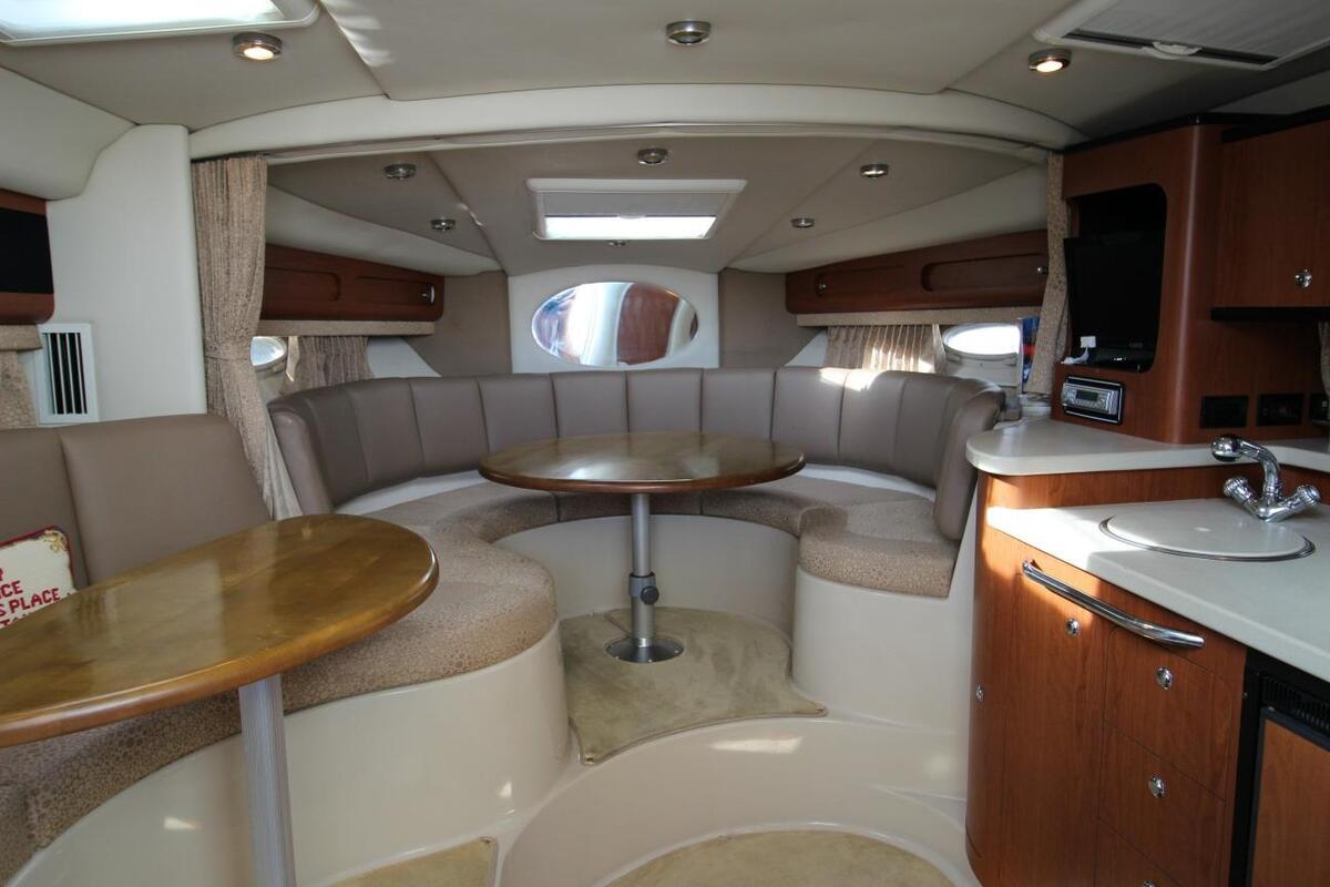2003 Chaparral 320 Signature, 5