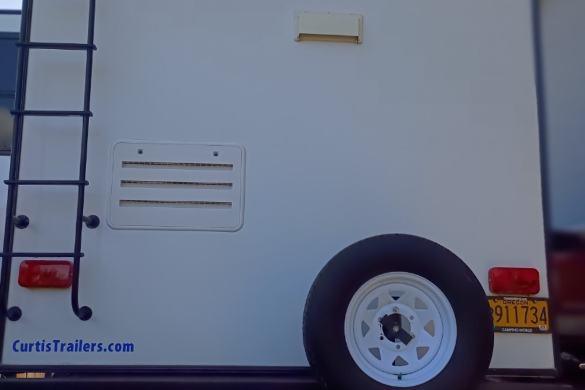 2014 Dutchman Denali 289RK, 11