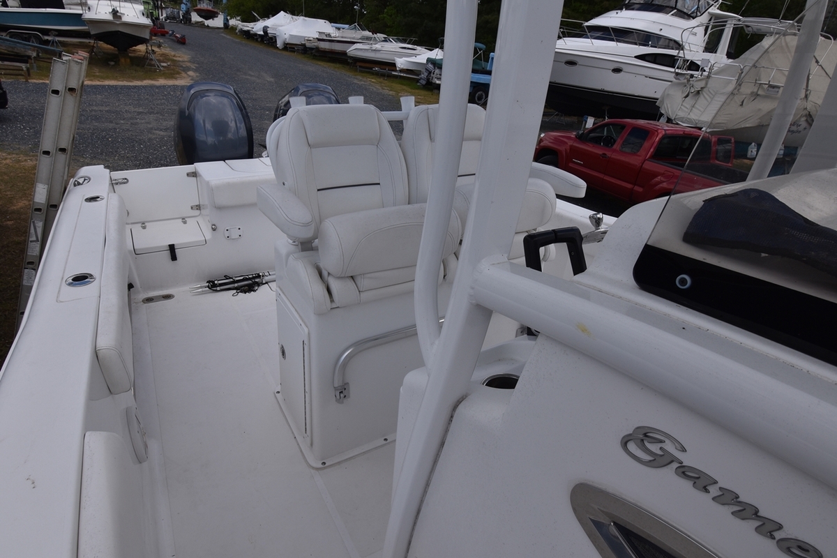 2015 Sea Hunt Gamefish 25, 13