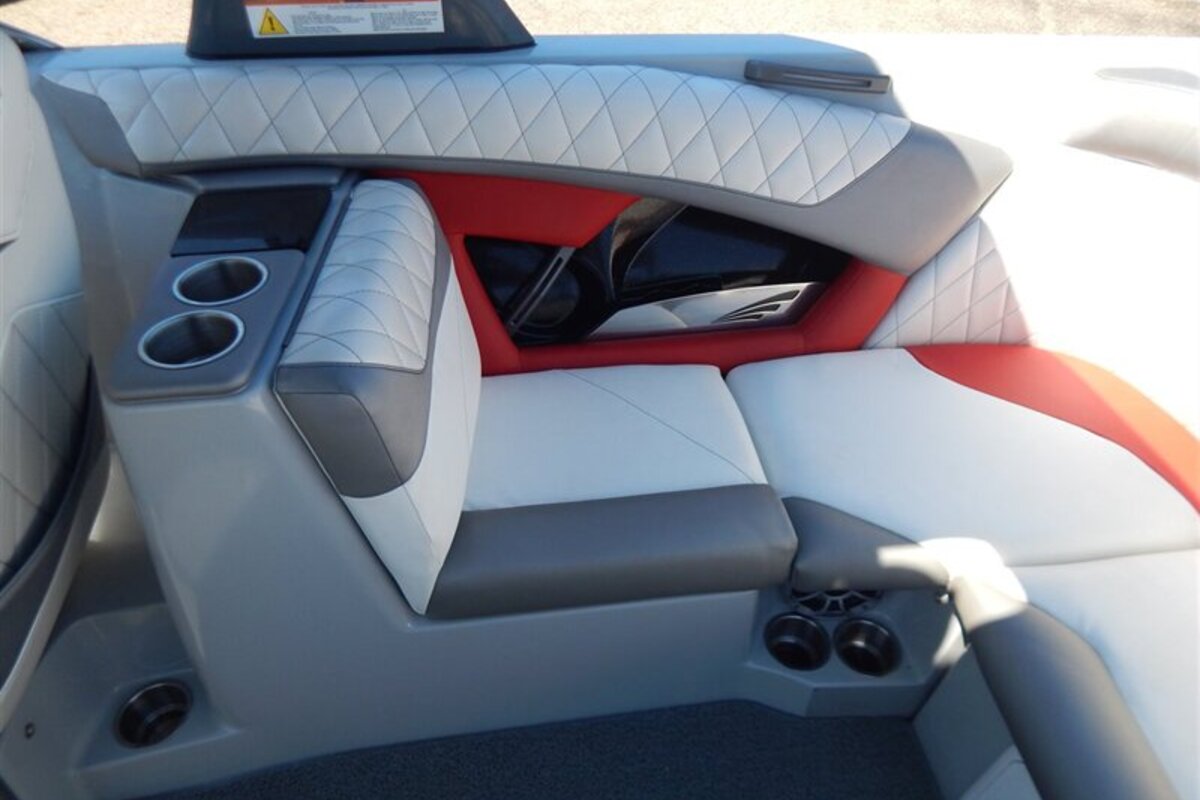2014 Tige Z3, 7