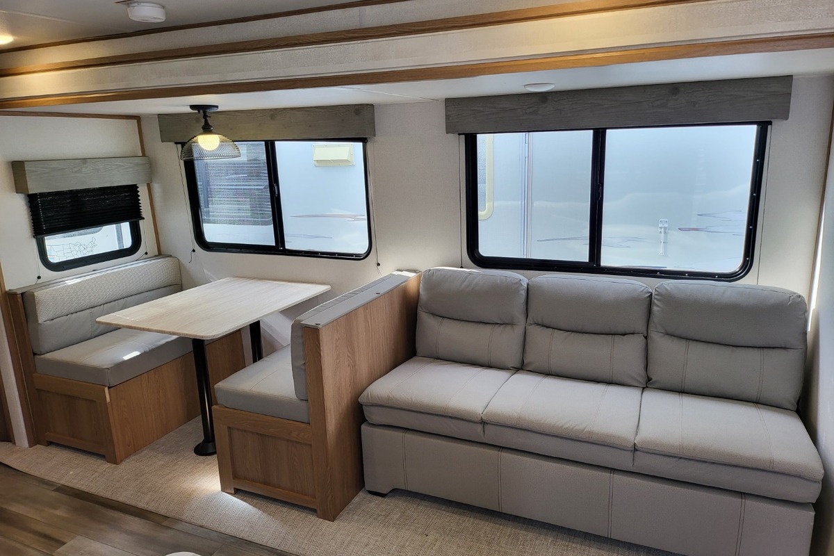 2023 New Primetime 28QBSLE Quad Bunk, 8