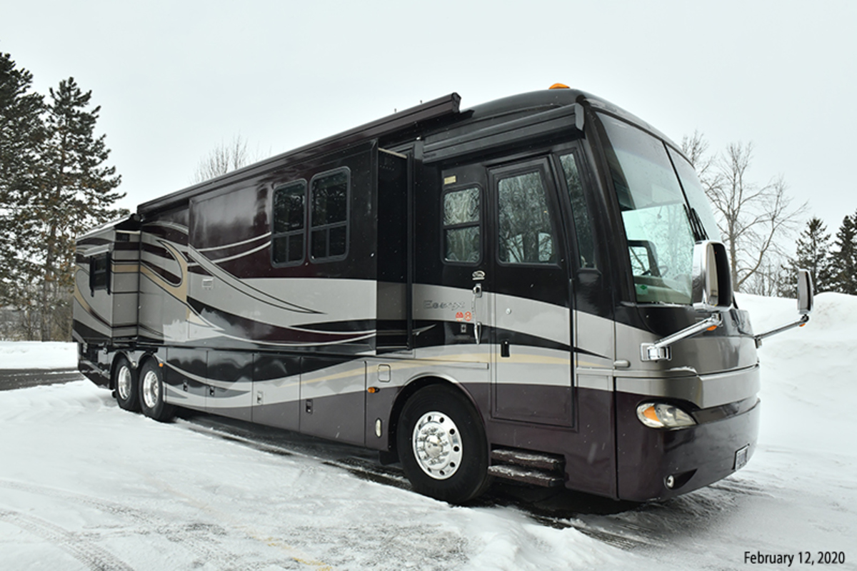 2006 Newmar Essex 4103 in Castorland, NY