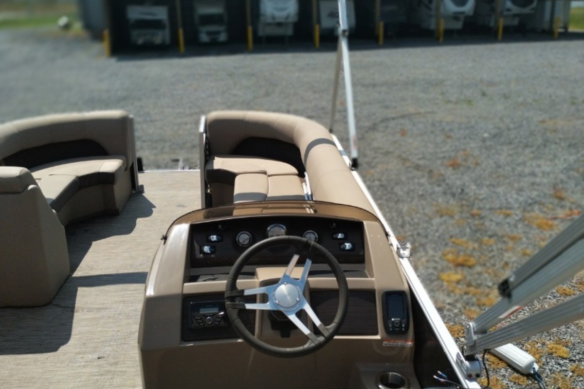 2020 Bennington SX22 Premium, 9