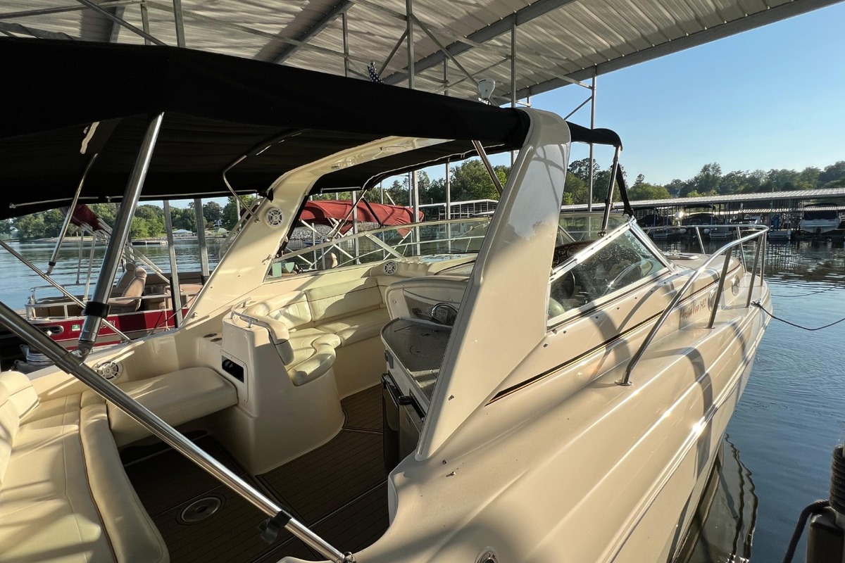 2002 Rinker 342 Fiesta Vee, 8