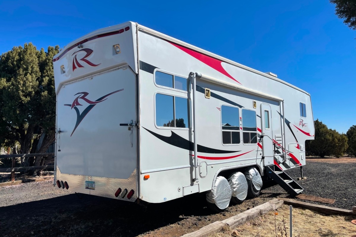 2007 Ragen Blackhawk 36-05, 23